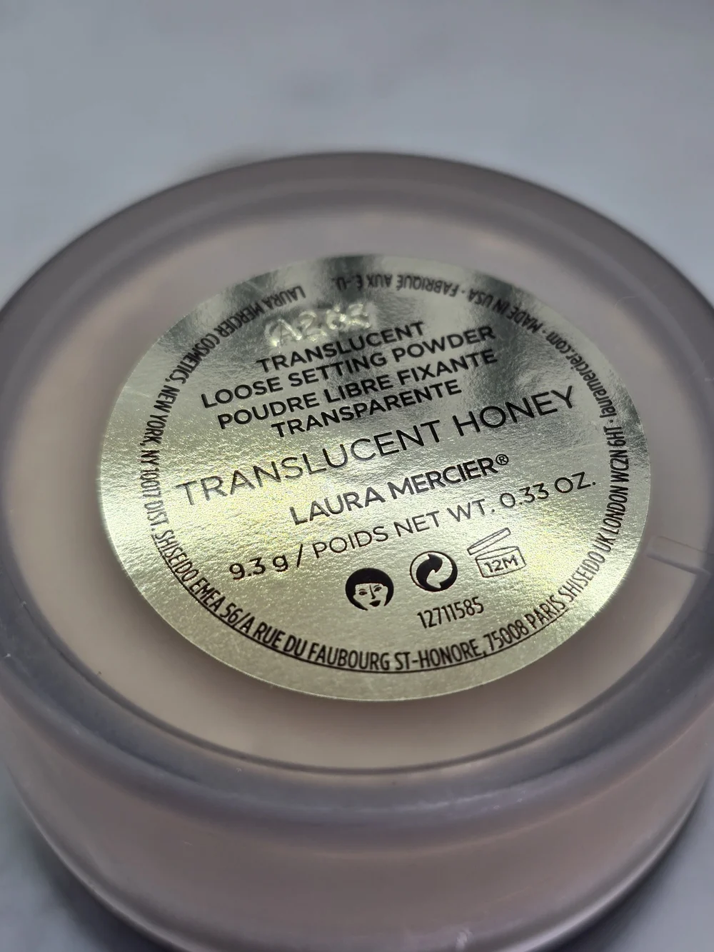 laura mercier Loose Setting Powder in Warm Beige